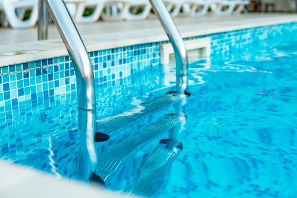 Pool Ladder Installation