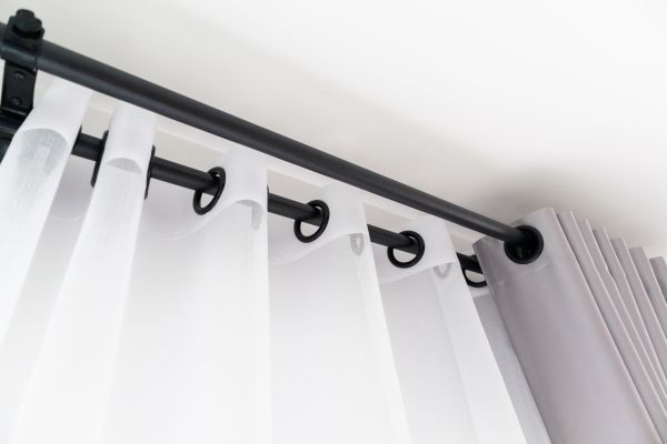 Hanging Drapes Service