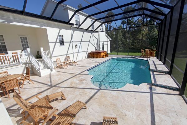 Pool Enclosure Screen Service