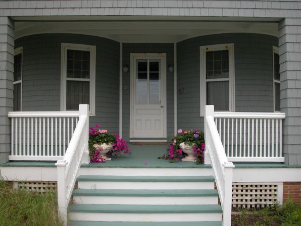 Outdoor Staircase Rail Install