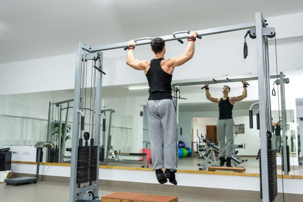 Fitness Mirror Installation