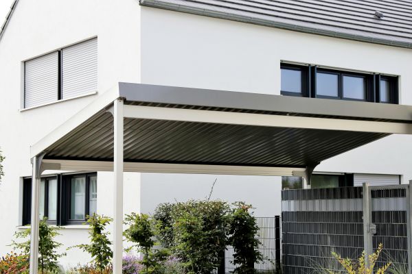 Aluminum Carport Construction