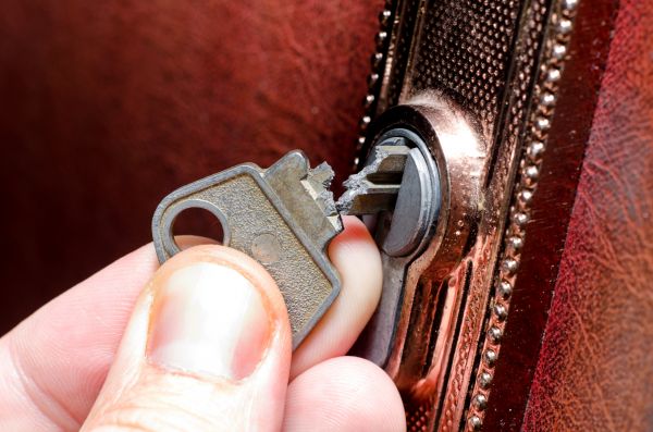 Broken Key Extraction