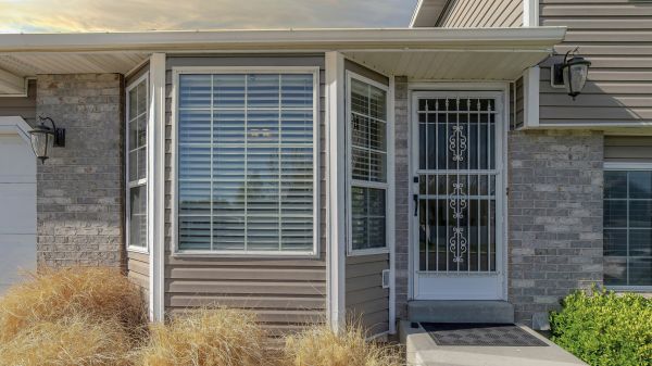 Vinyl Stone Siding Repair - Vinyl Stone Siding Repair Mesa, Arizona