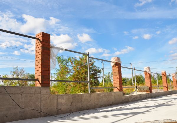 Brick Pillar Installation