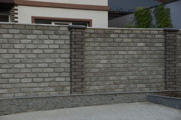 Brick Columns Installation