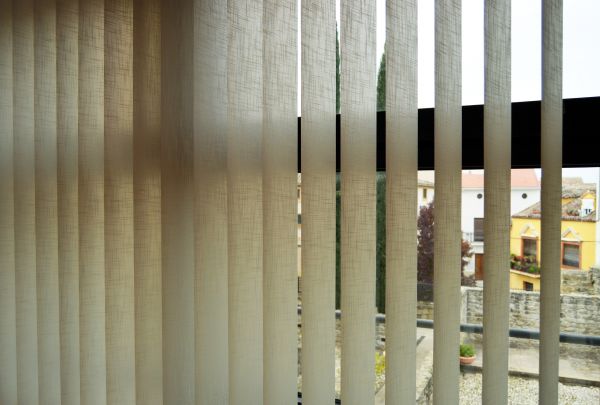 Blinds Hanging Service